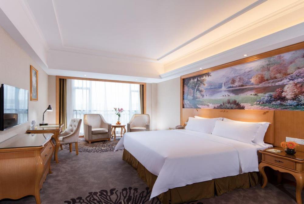 Vienna Hotel Foshan Airport Luaran gambar
